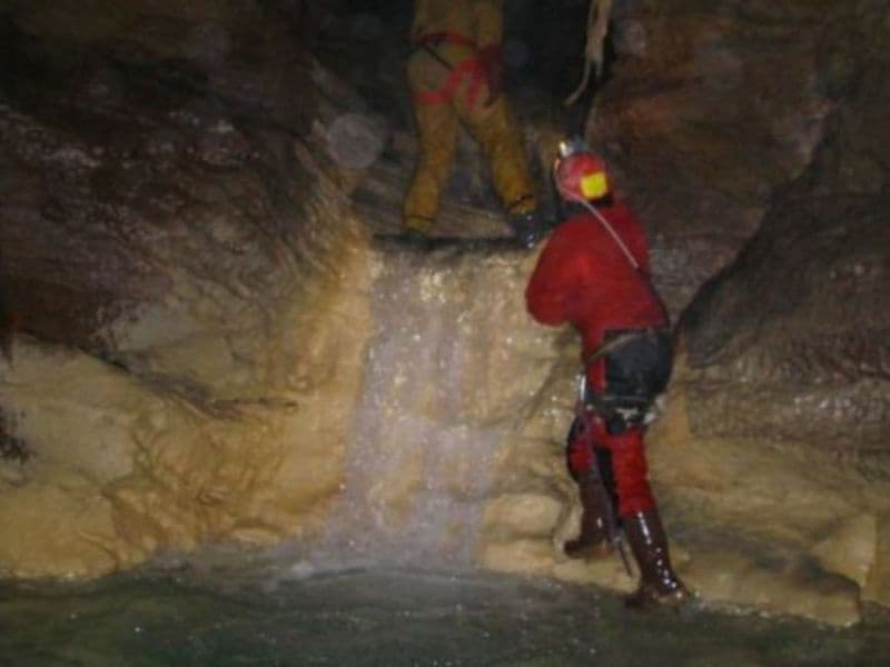 Spéléologie rivière souterraine proche de Villard-de-Lans (38)