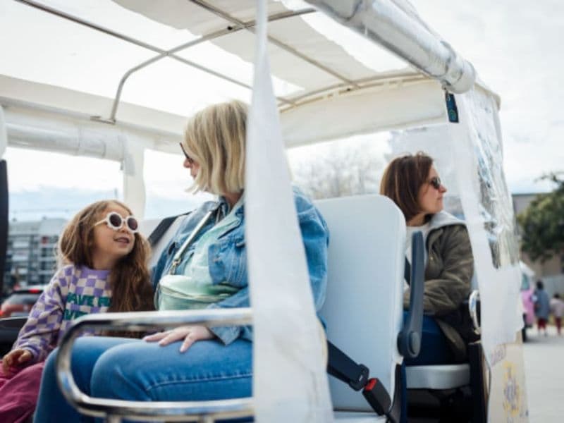 Balade au "Fil de la doutre" en TukTuk à Angers (49)