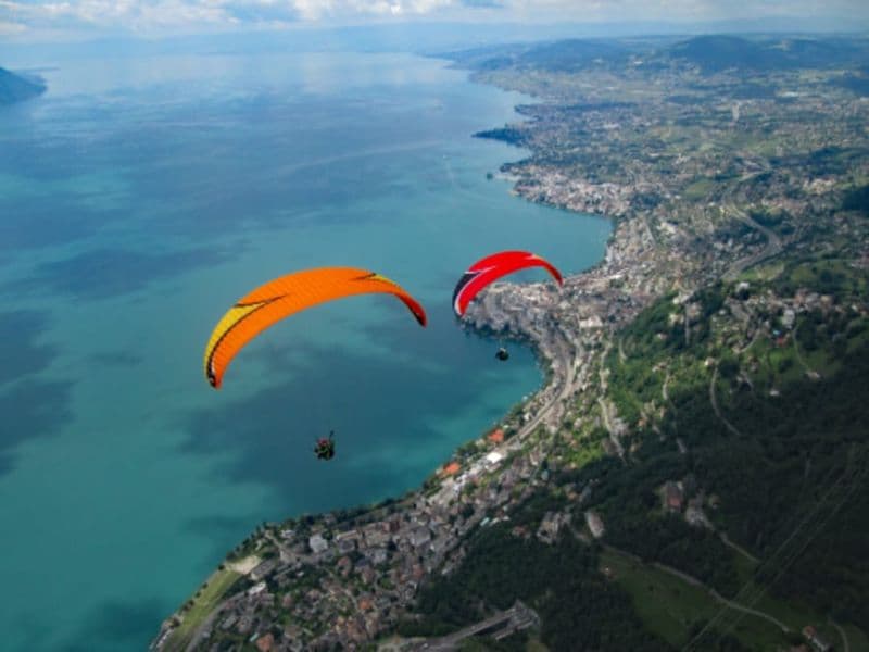 Vol en Parapente sur les bords du Lac Léman