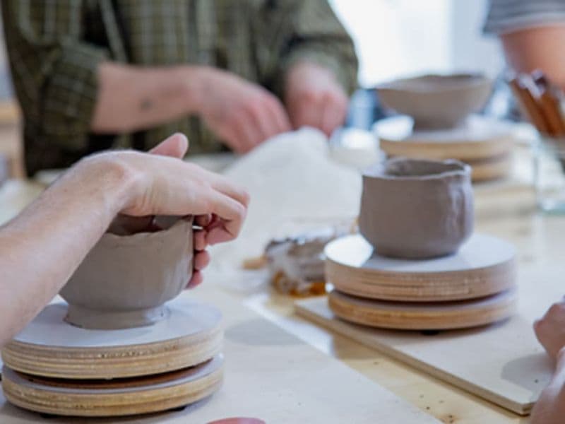Initiation au modelage de céramique à Nantes (44)