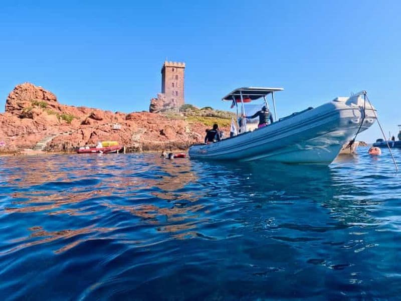 Billet Agay : Randonnée palmée guidée en bateau dans les calanques de l’Estérel