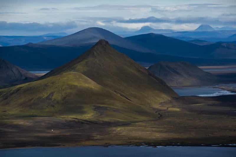 Depuis Reykjavik : Excursion d'une journée à Landmannalaugar en Jeep de luxe