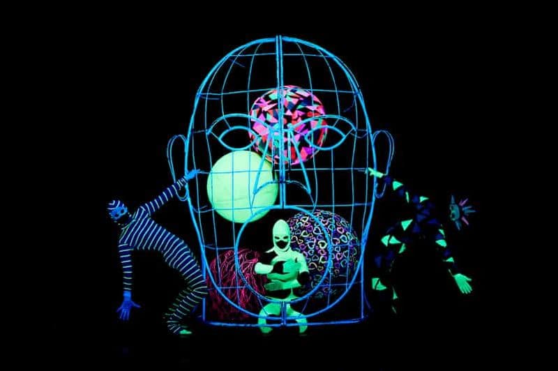 Billet Prague : WOW Show Théâtre de lumière noire