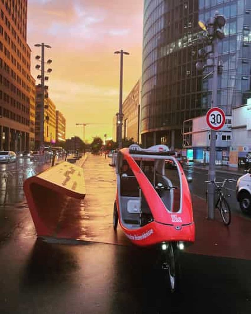 Rencontrez le Père Noël à Berlin : vin chaud et visite en pousse-pousse électrique