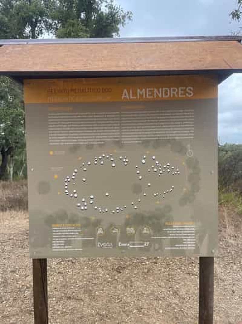 Evora : Cromlech des Almendres et Grand Dolmen de Zambujeiro