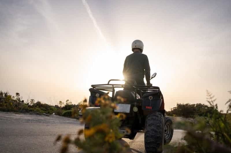 Île de Gozo : excursion en quad au coucher du soleil et visite de Comino