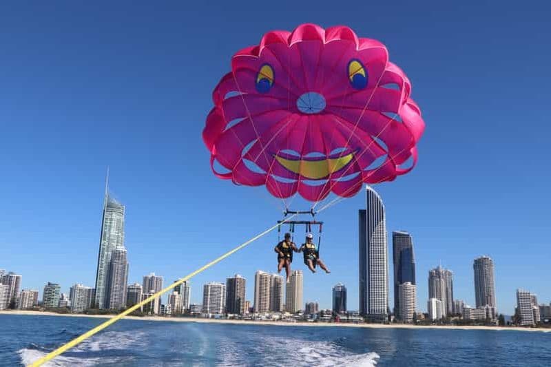 Gold Coast : parachute ascensionnel à Surfers Paradise avec photos gratuites