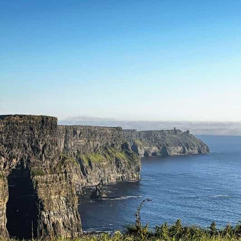 Visite en voiture privée : de Limerick aux falaises de Moher, Lahinch, grottes