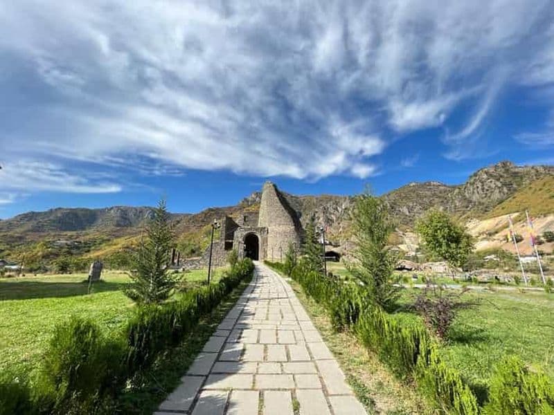 Depuis Akhtala : Aventure de randonnée, de cueillette et de cuisine