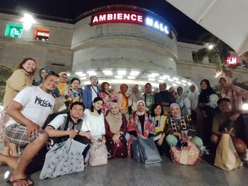 Au départ de Mumbai : visite du Taj Mahal par voie terrestre depuis un bateau de croisière