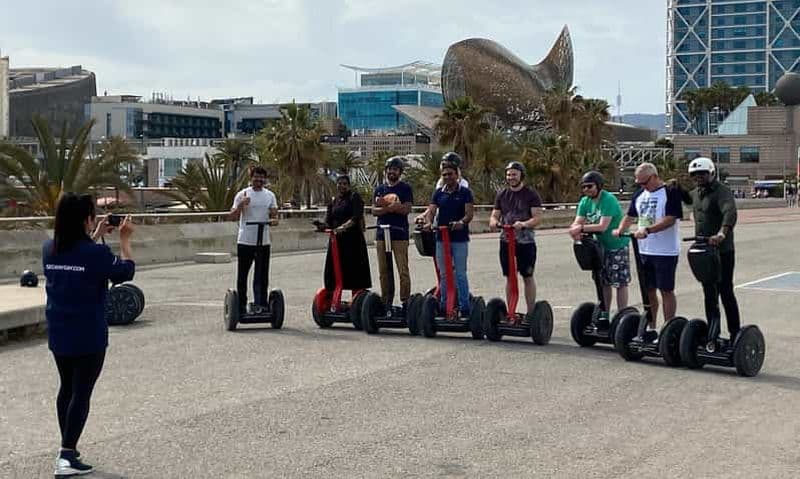 Barcelone : Visite touristique du parc de la Ciutadella et visite en Segway de la plage