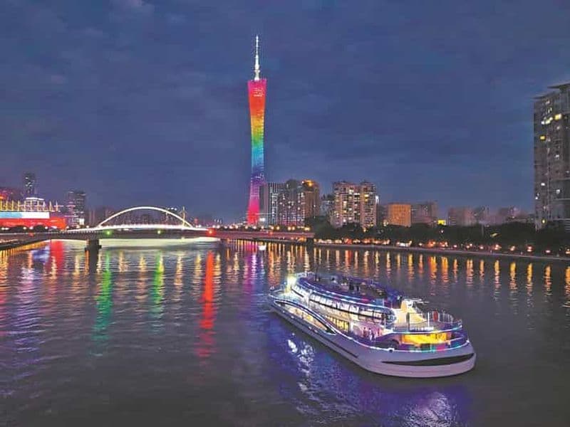 Guangzhou : Croisière aller-retour Vue nocturne de la tour de Canton