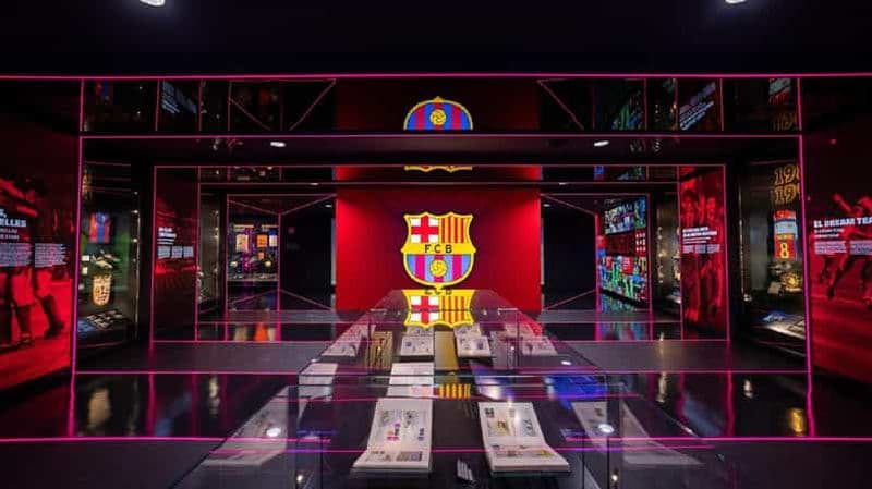 Barcelone : Visite guidée privée exclusive du Camp Nou