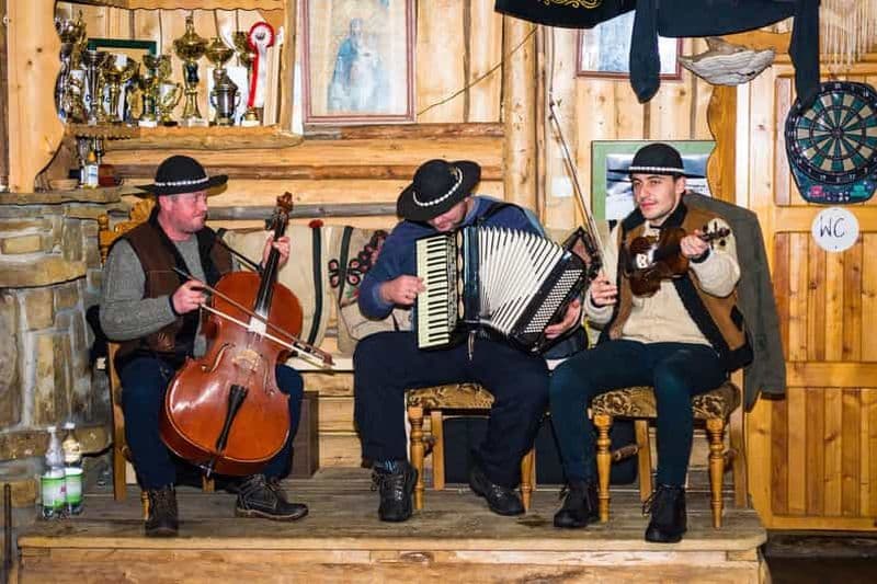 Zakopane, Gubałówka : promenade en traîneau à chevaux avec musique locale