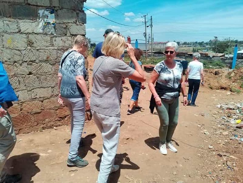 Nairobi : visite du bidonville de Kibera avec un habitant de la ville