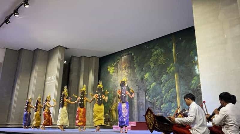 Cambodge : spectacle de danse traditionnelle avec dîner buffet