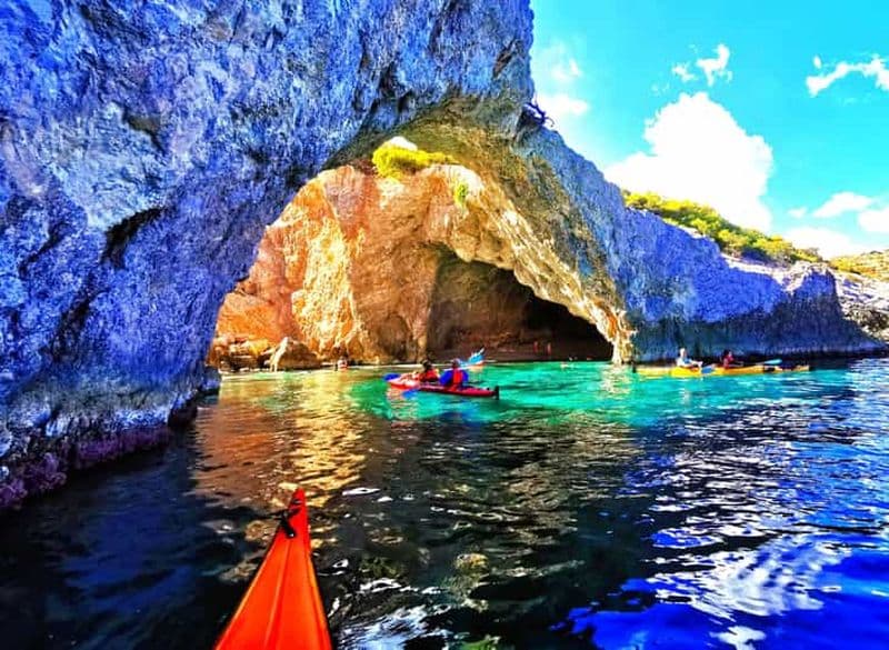Billet Au départ d'Athènes : Visite guidée du golfe de Corinthe en kayak de mer