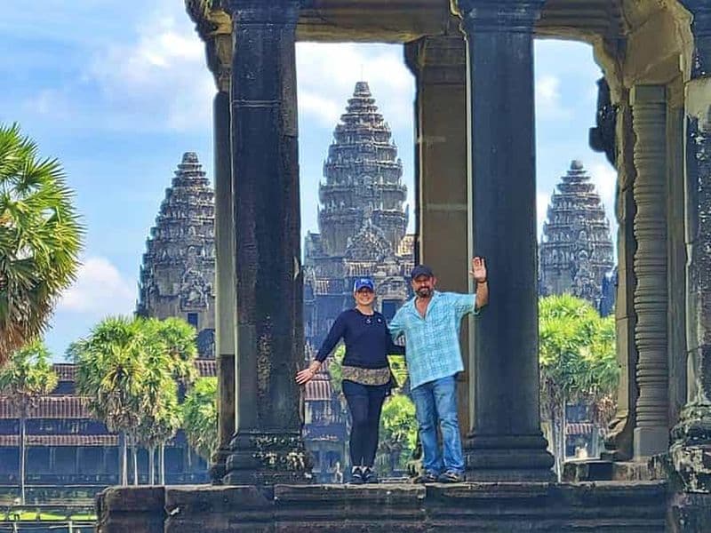 Angkor Wat en Jeep d'époque avec chauffeur - location de Jeep