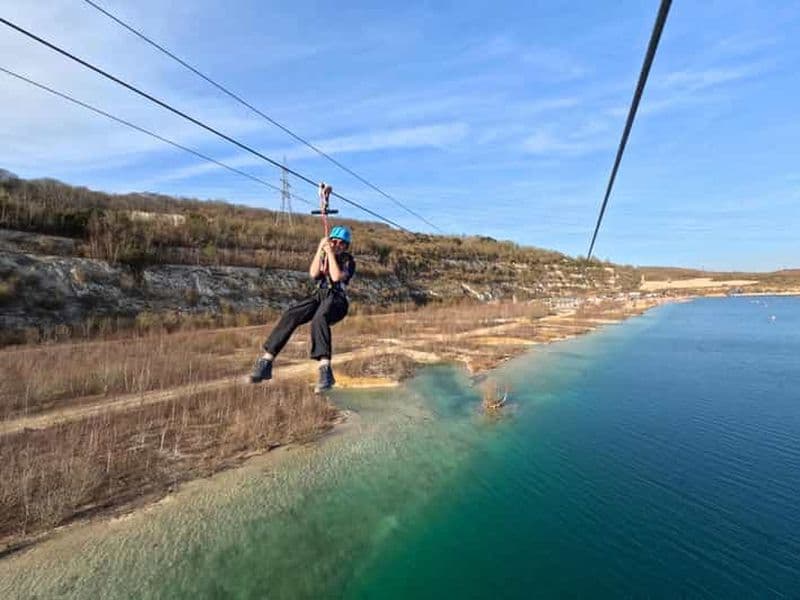 Lacs de St Andrews : Expérience de tyrolienne