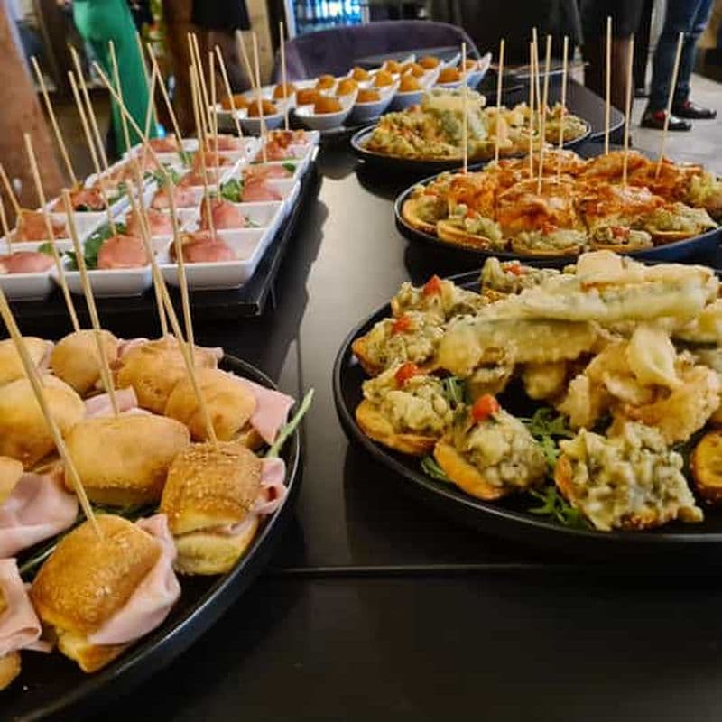 Dégustation de vins et d'apéritifs siciliens dans un palais du XVIIIe siècle