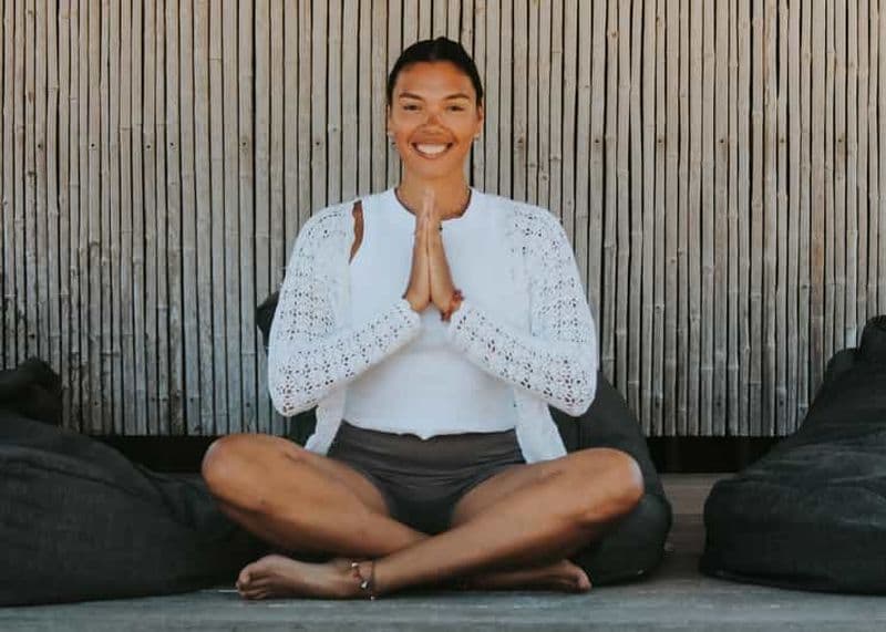 Billet Byron Bay : retraite yoga d'une journée avec repas et sauna