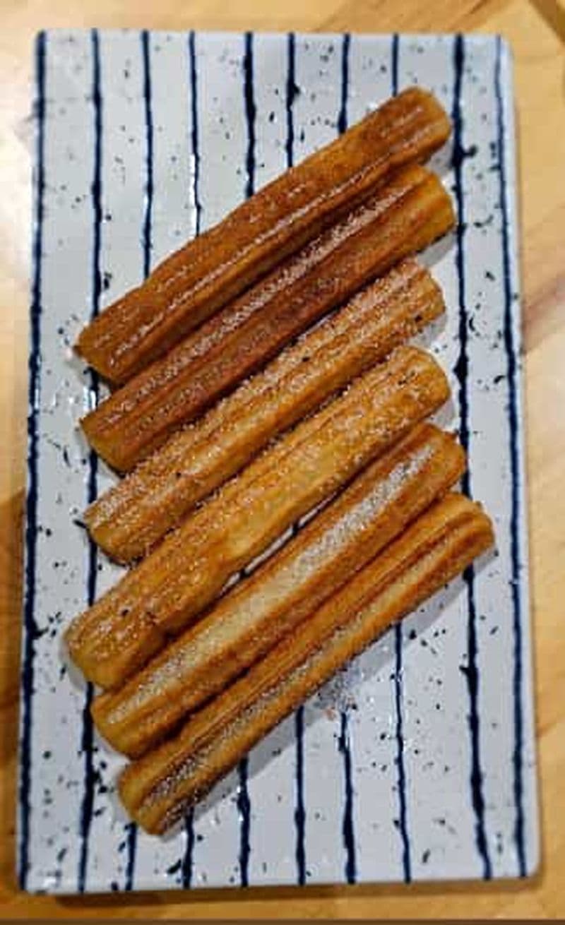 Barcelone : découvrez les meilleurs churros accompagnés de chocolat chaud.