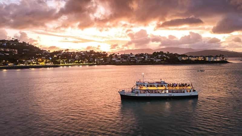 Billet Club Nautica-Airlie Beach - Soirée sur un bateau - DJ live