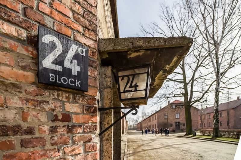 Billet Visite guidée d'Auschwitz-Birkenau en ligne directe