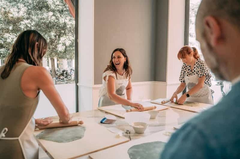 Bologne : cours de cuisine pour apprendre à préparer des lasagnes et des glaces authentiques dans une école de cuisine