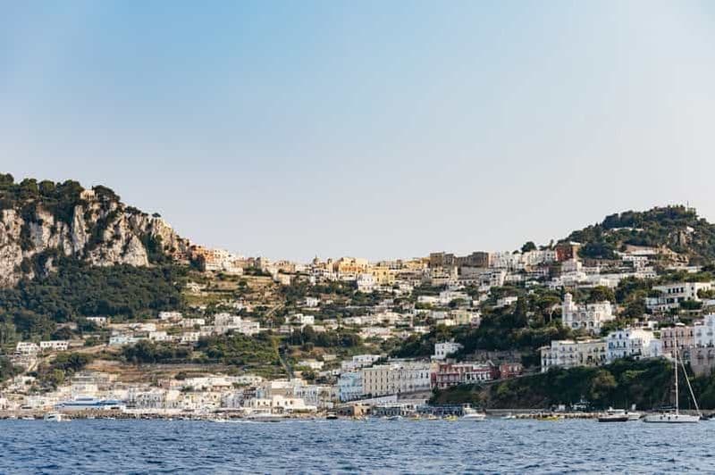 Billet Capri : excursion en bateau sur l'île et les grottes