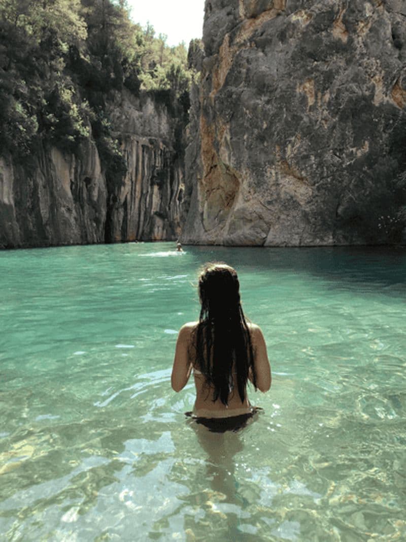 Depuis Valence : Sources thermales et randonnée - Visite privée d'une journée