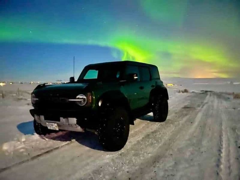 L'Islande en quelques mots, la Super Jeep privée