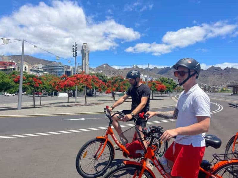 Tenerife : visite guidée à vélo de Santa Cruz, 1 h 30