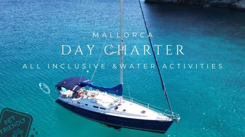 Baie de Palma : Excursion en bateau à voile avec jouets aquatiques, collations et boissons