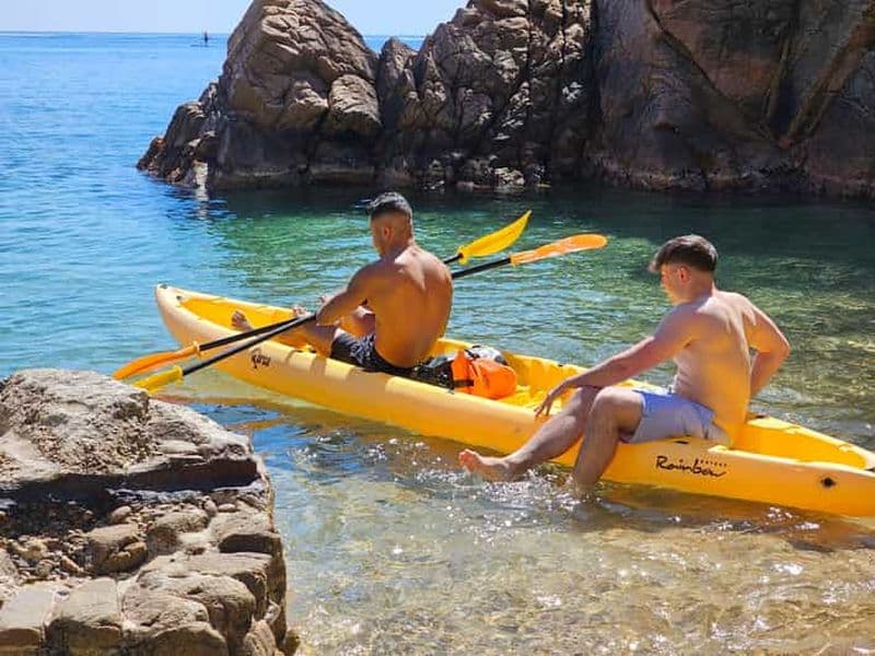Blanes : excursion en kayak et plongée avec tuba avec guide