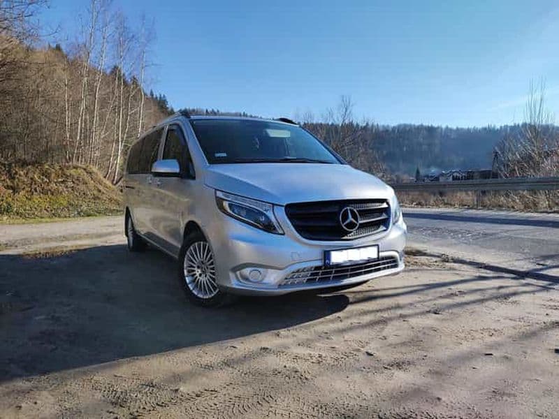 Cracovie : transfert privé aéroport de classe premium