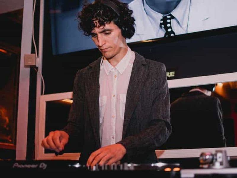 Soirée de la Saint-Sylvestre avec DJ DeepNahuel