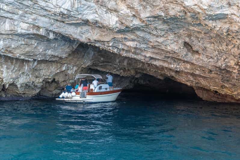 Au départ de Sorrente : excursion d'une journée sur l'île de Capri avec croisière en bateau