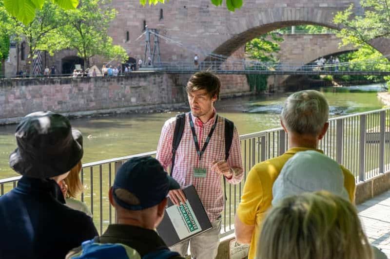 Nuremberg : Visite guidée à pied avec guide