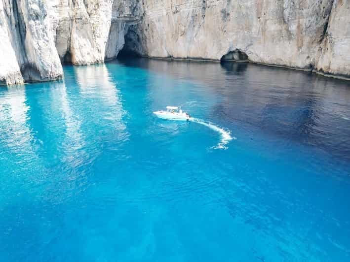 Corfou : Croisière privée vers Paxos, Antipaxos et les Grottes bleues