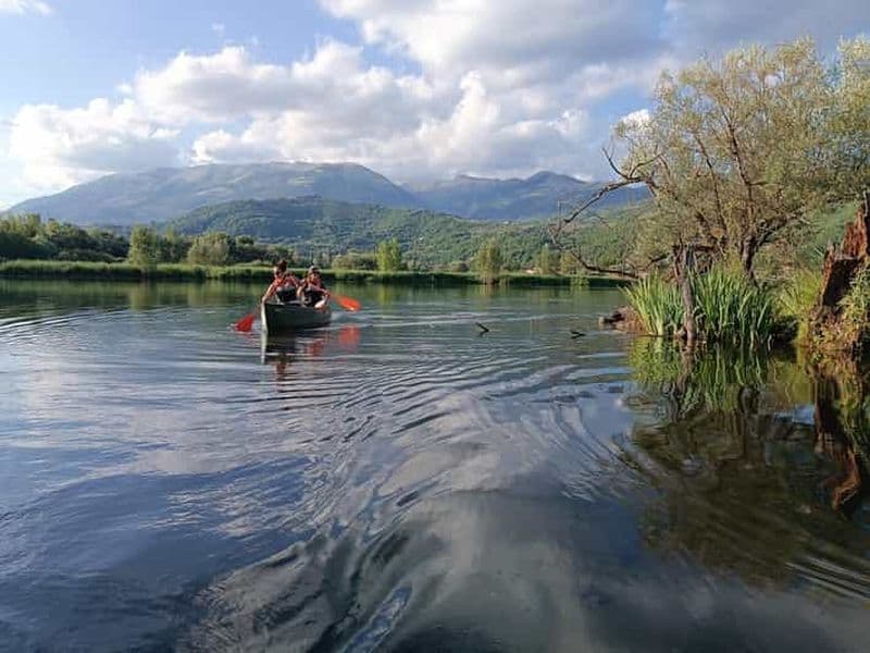 Réserve naturelle du lac de Posta Fibreno : excursions en canoë canadien