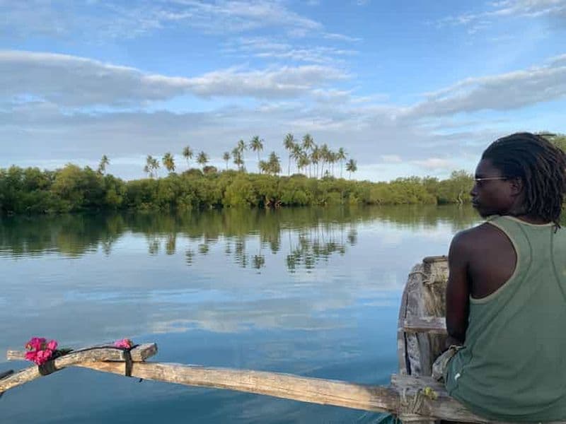 Billet Diani : excursion en canoë au coucher du soleil le long de la rivière avec mangroves