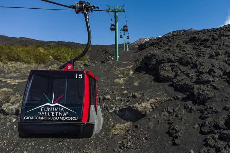 Mont Etna : Billets aller-retour pour le téléphérique et le bus 4x4