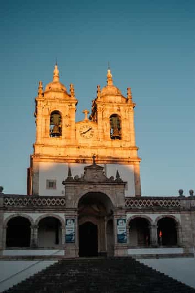 Nazaré : visite à pied des trésors cachés avec un guide de la région