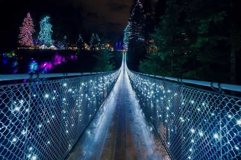 Billet Vancouver et les lumières du canyon du pont suspendu de Capilano