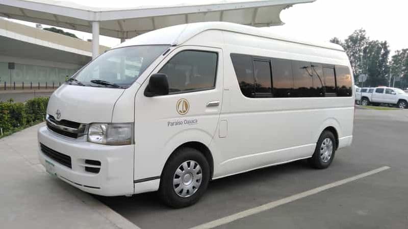 Ville de Oaxaca : Transfert aéroport privé/partagé aller-retour.