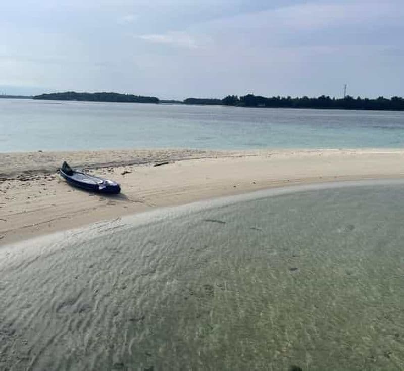 Jakarta : Visite de l'île des Mille avec canoë-kayak et plongée en apnée