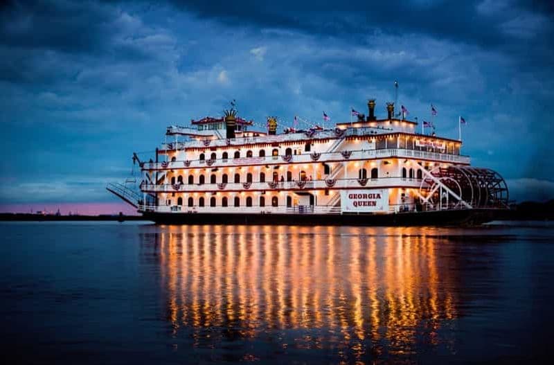 Savannah : Dîner-croisière avec buffet et spectacle en direct