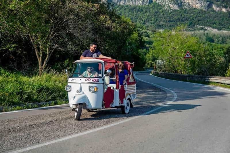 SALERNO : Tour de ville en tuk tuk - Excursion à terre