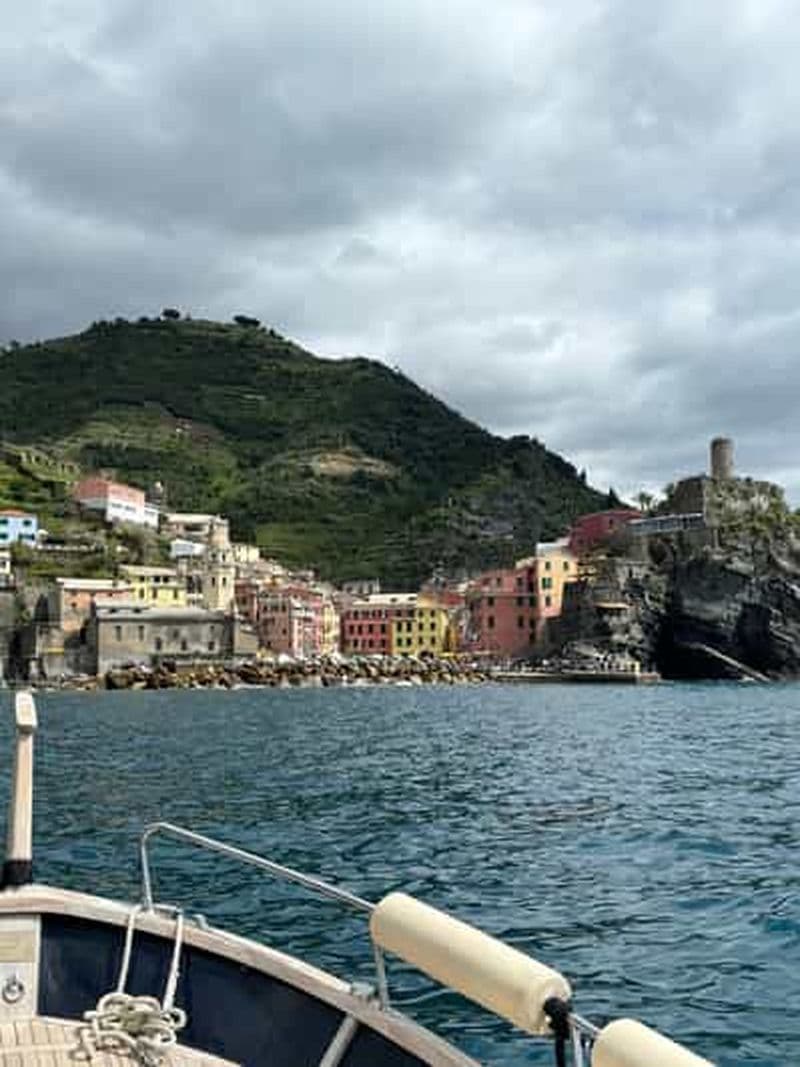 Vernazza : Cinque Terre Tour en bateau demi-journée privée avec plongée en apnée